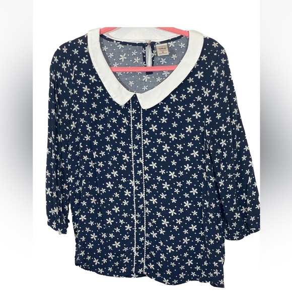 Lauren Conrad Disney Collection Daisy Blouse with Peter Pan Collar- M - Picture 4 of 10